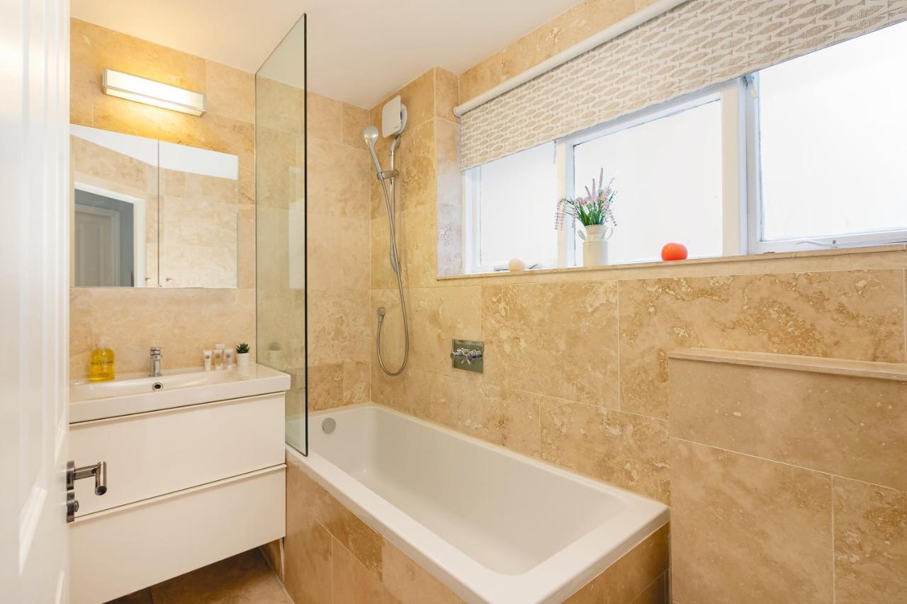 Penthousestays Notting Hill - Spacious 3 Bedroom King Bed Apartment - Near Portobello Road & Kensington High Street Londen Buitenkant foto